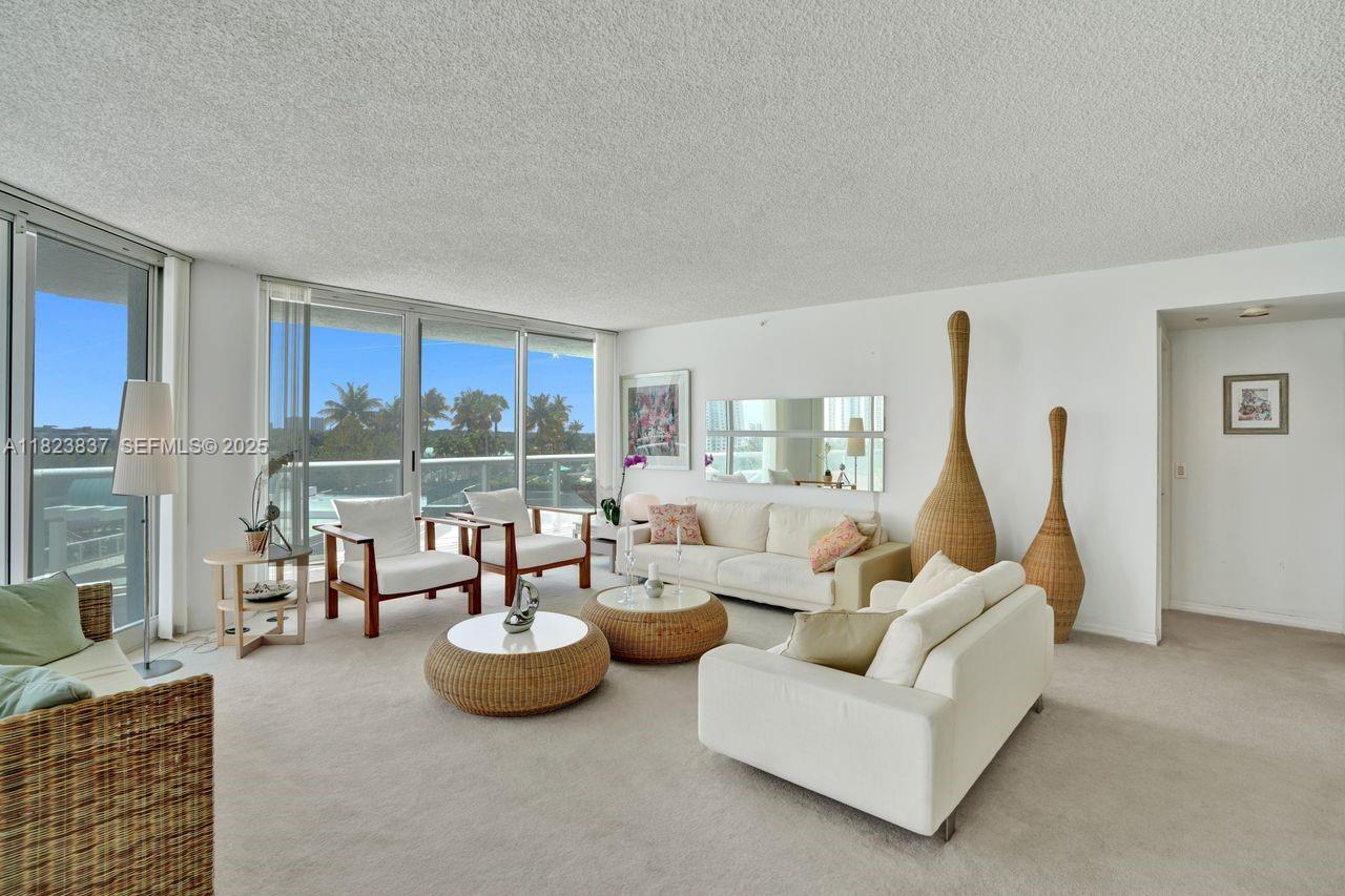 OCEANIA IV CONDO - Residential