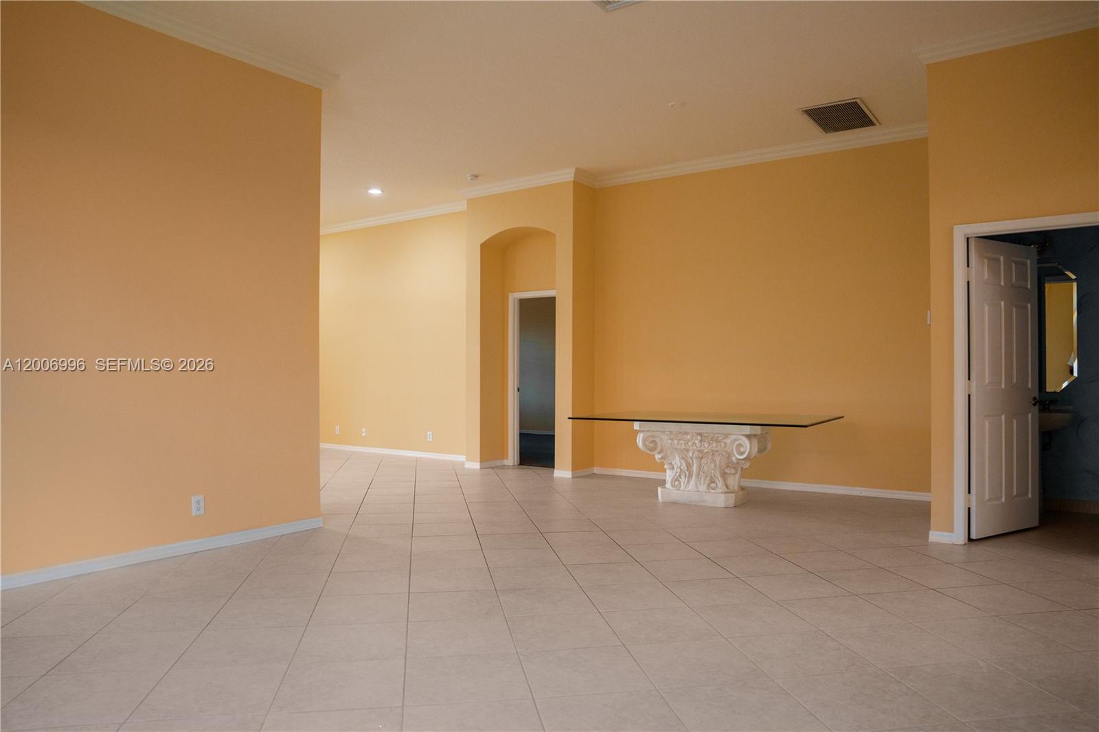 TUSCANY PAR A/B - Residential