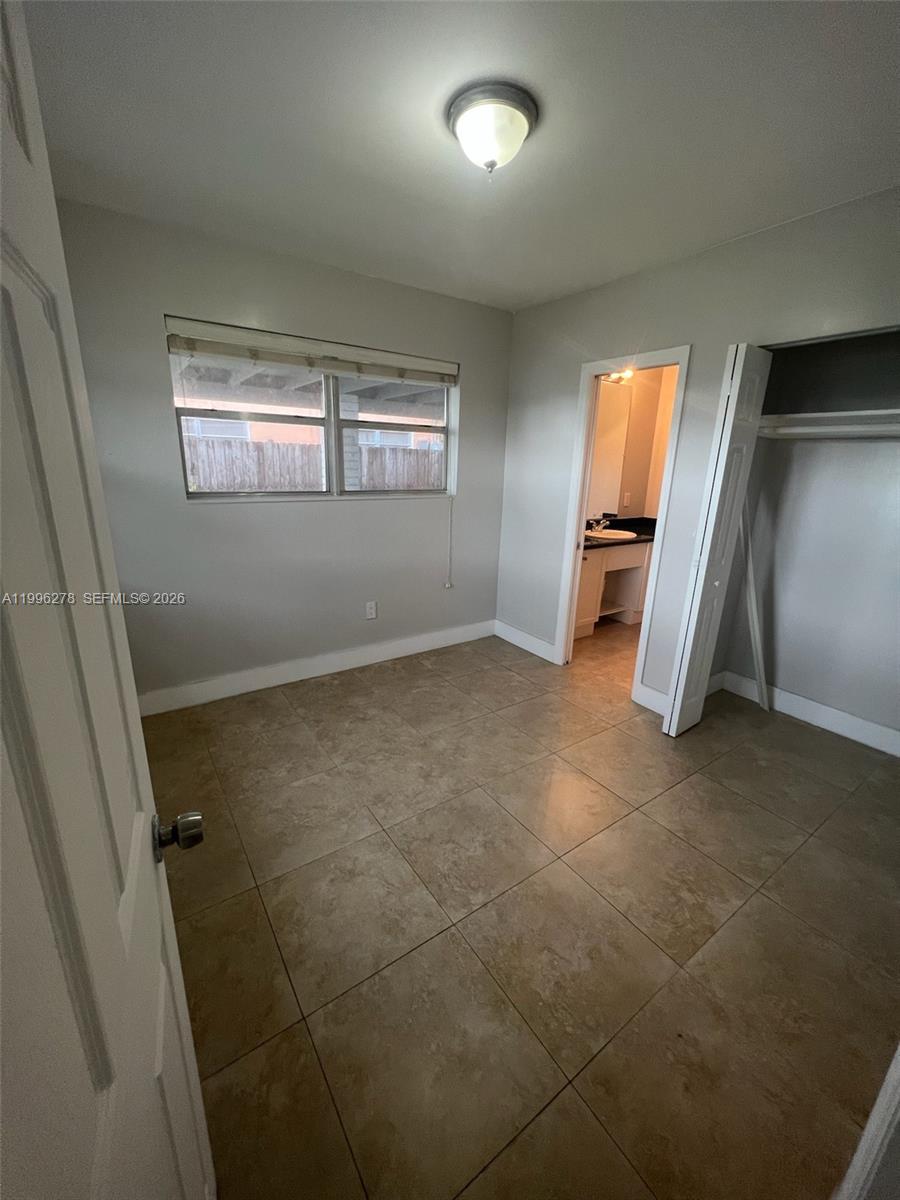 Miami Gardens Manor 49-47 - Residential Lease