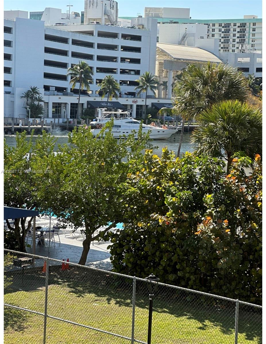 Towers of Oceanview south - Residential