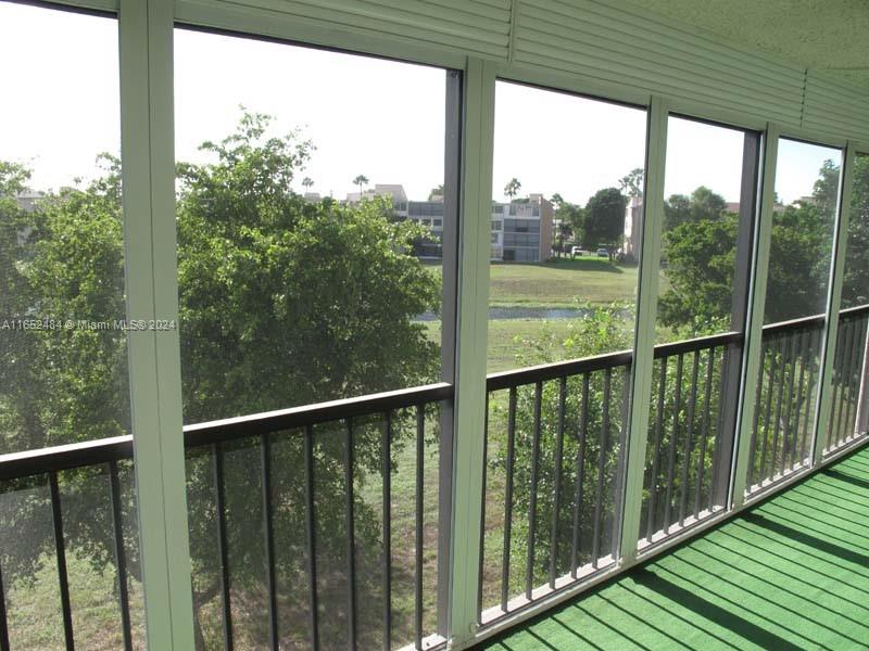 PALM LAKES CONDO - Residential