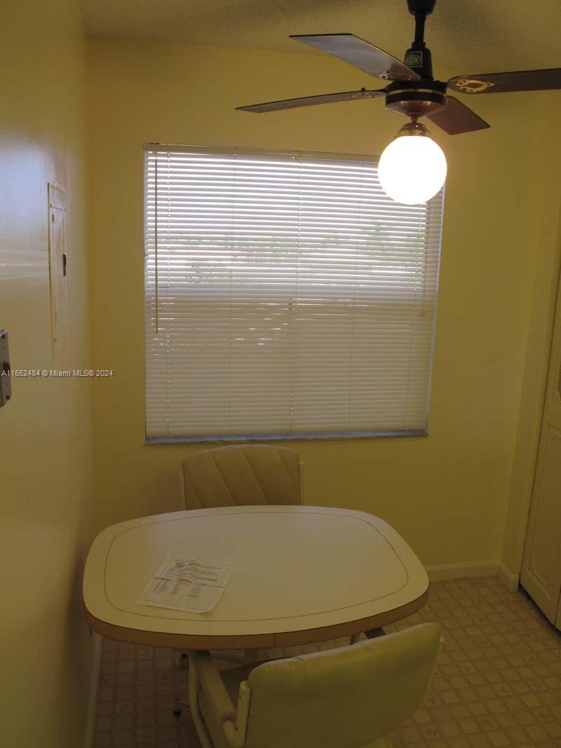 PALM LAKES CONDO - Residential