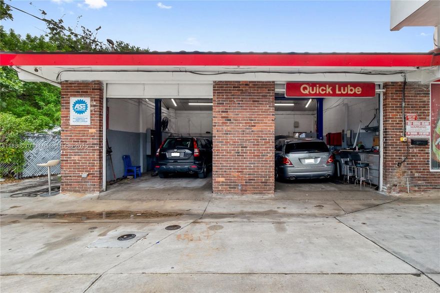 Prime 2-bay auto repair garage for lease in a high-traffic Plantation location. Situated directly on W Broward Blvd as part of a busy gas station, this facility offers unbeatable visibility and a built-in stream of customers. 
The space is a turnkey opportunity, including two (2) hydraulic vehicle lifts, saving you significant startup costs. Ideal for a variety of automotive services, from quick lube and tires to general repair. 
Capitalize on a strategic location surrounded by dense residential and commercial activity.  This is the perfect spot to launch or expand your auto business. Call today to schedule a showing!