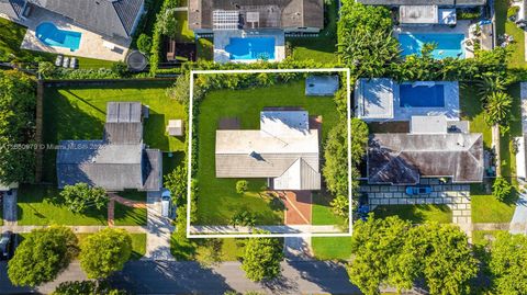 A home in Pinecrest