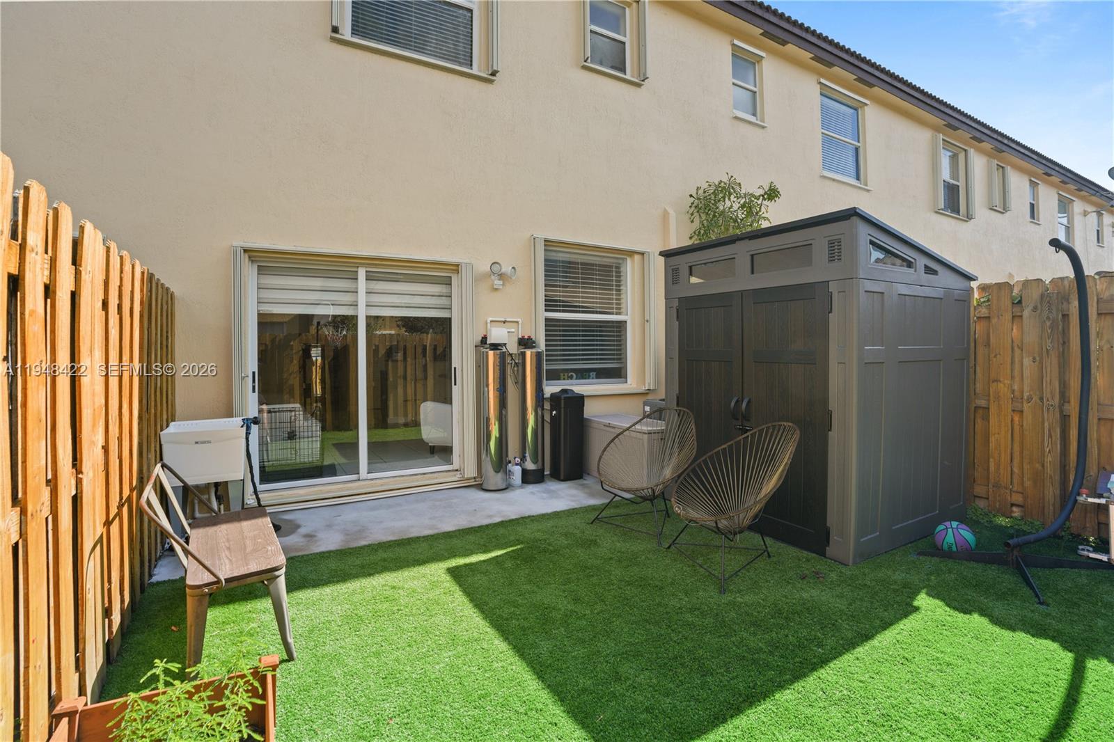 LAKES BY THE BAY EVE REPL - Residential