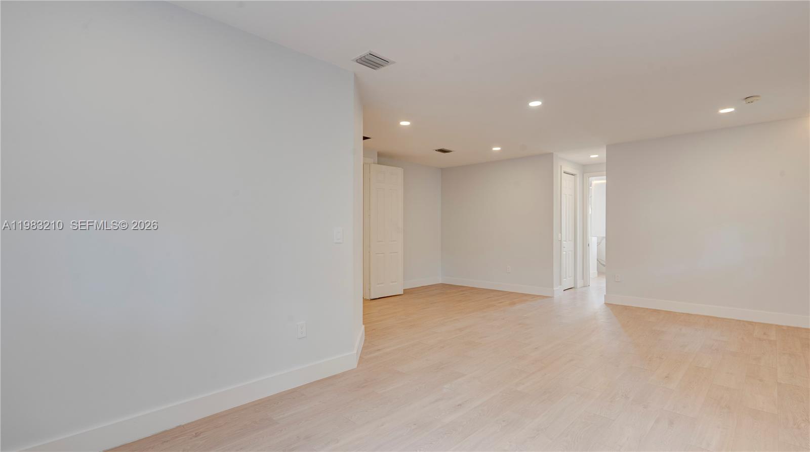 CUTLER CAY - Residential