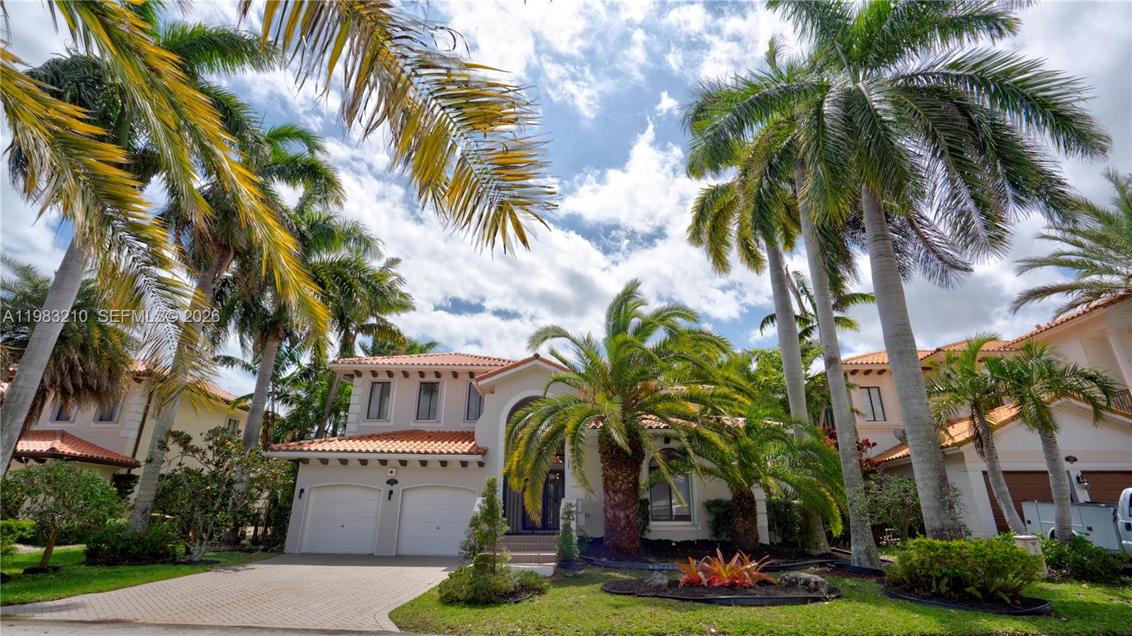 CUTLER CAY - Residential