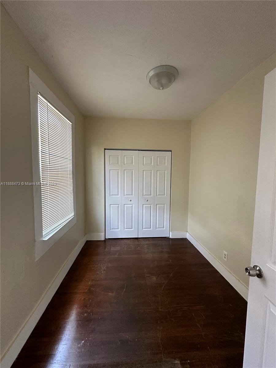 COLONIAL ESTATES - Residential Lease