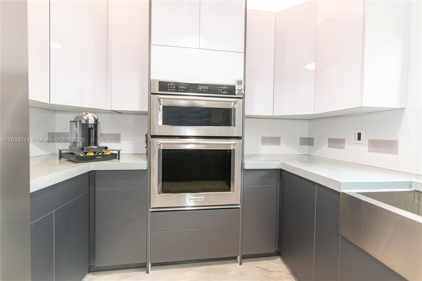 VILLA SAN REMO CONDO - Residential