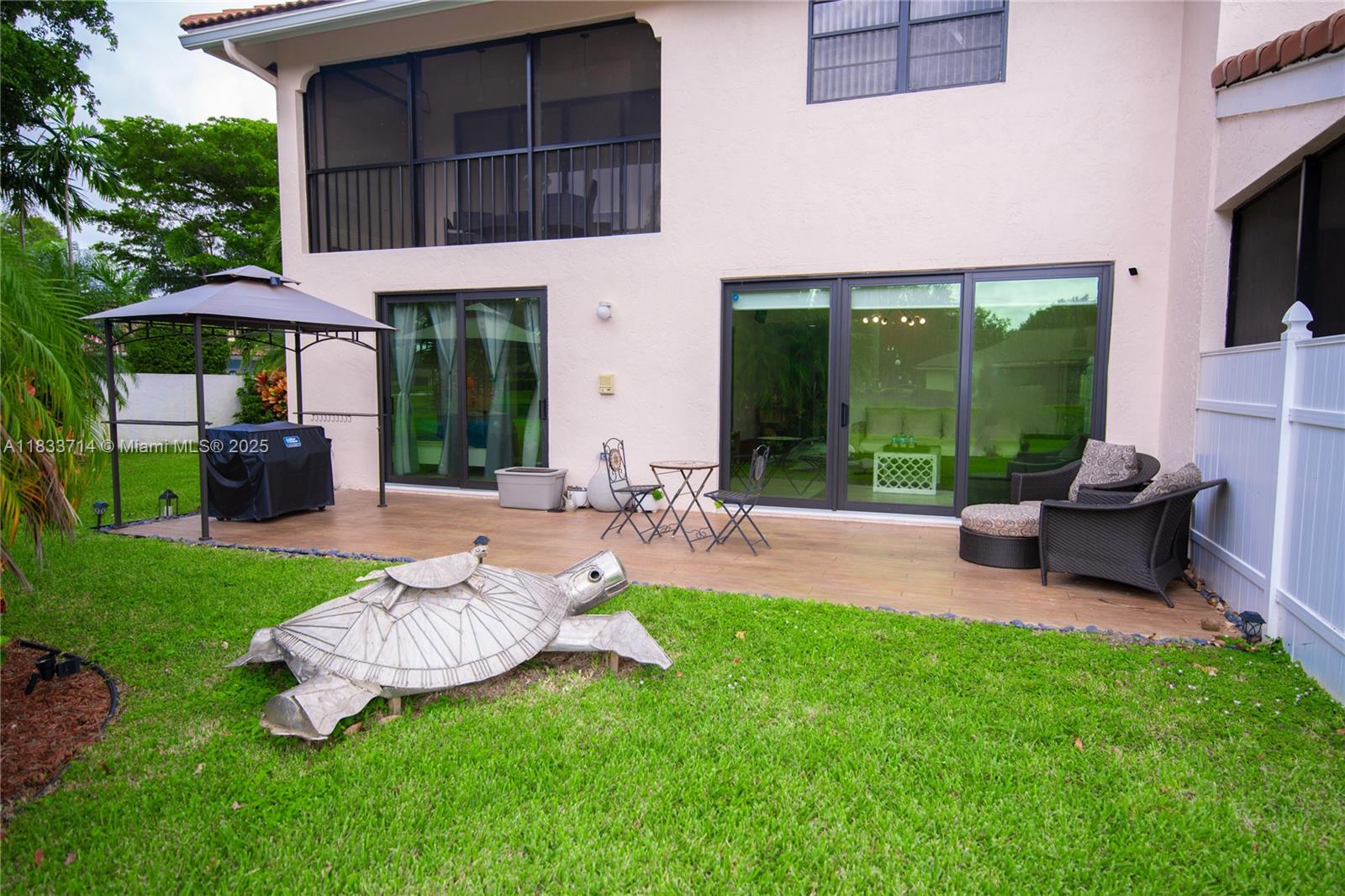 VILLA SAN REMO CONDO - Residential