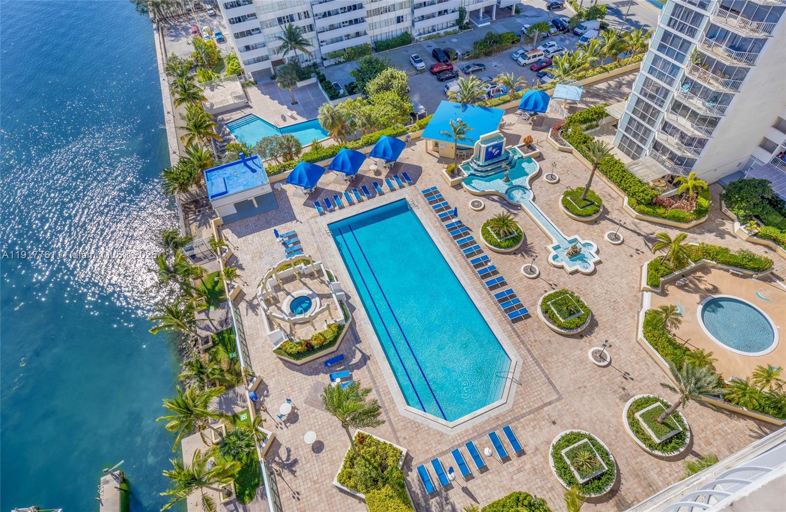 THE GRANDVIEW PALACE COND - Residential Lease