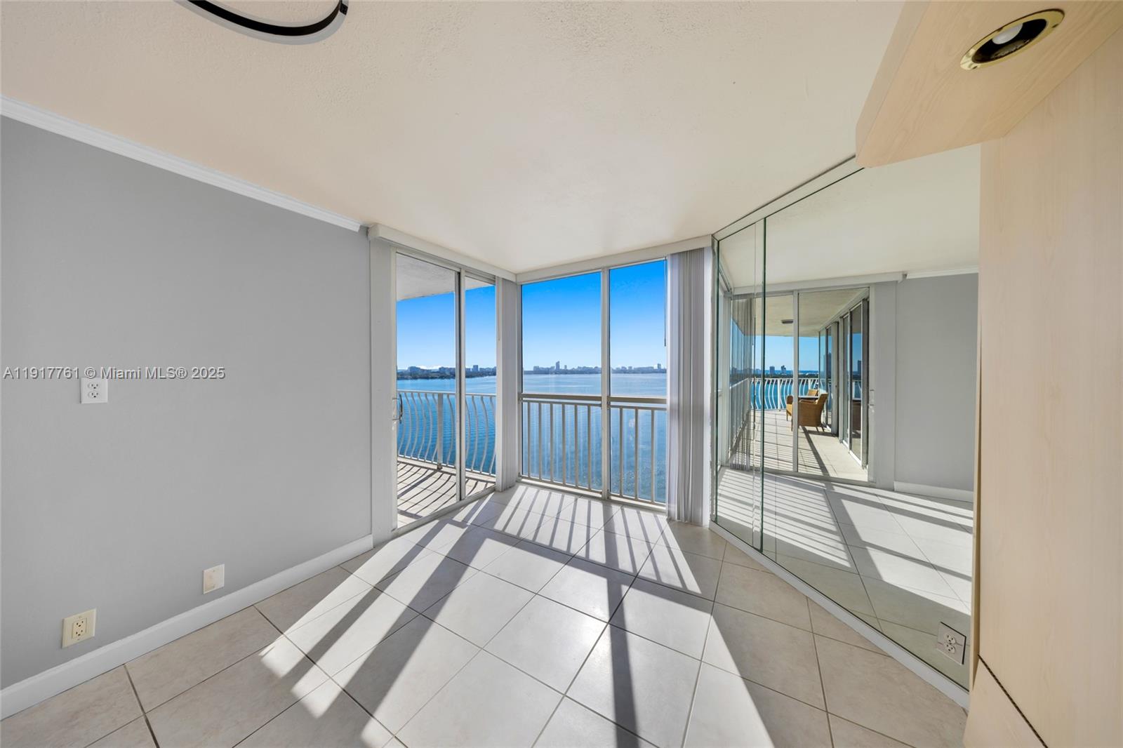 THE GRANDVIEW PALACE COND - Residential Lease