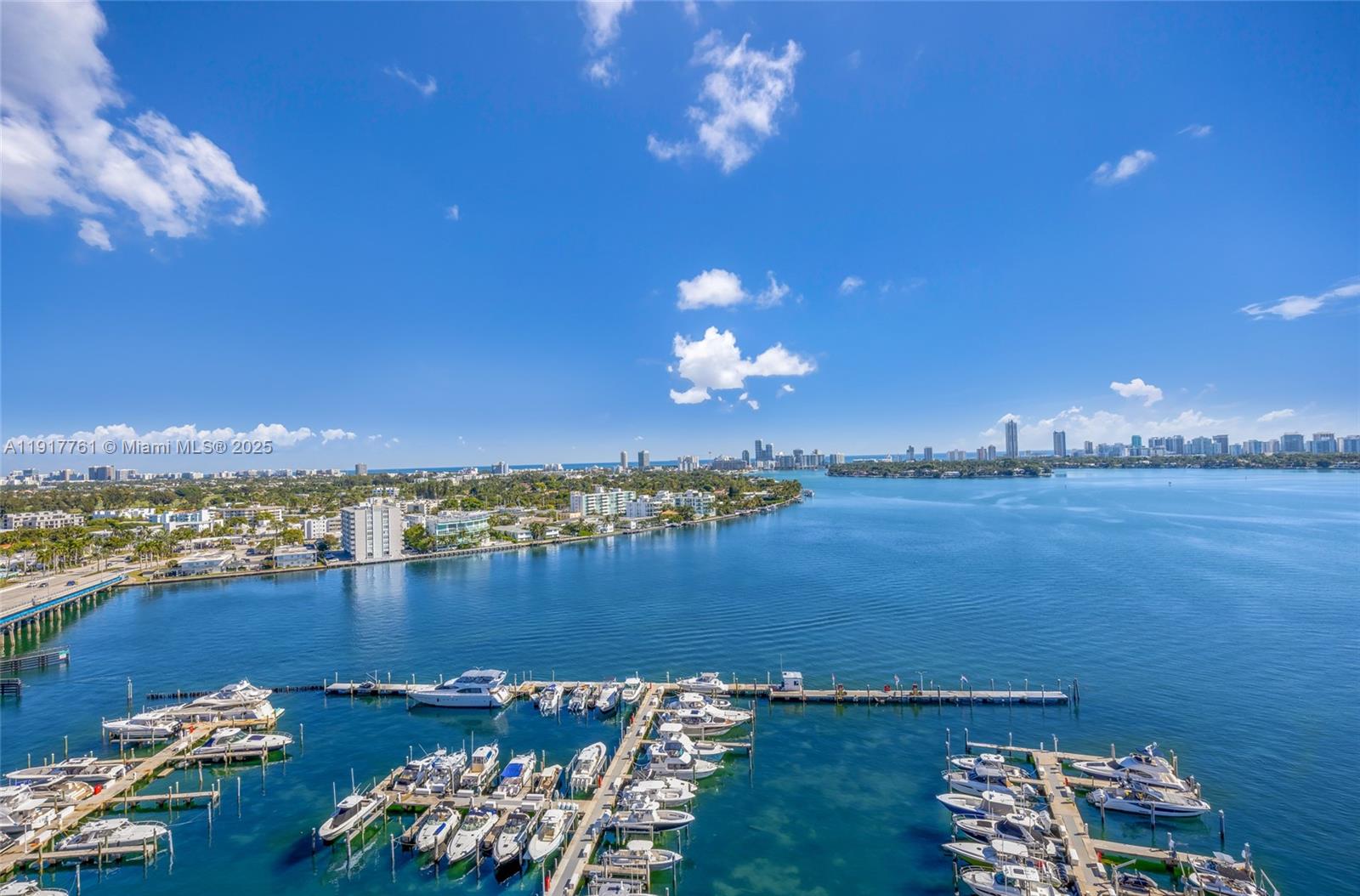 7601 E Treasure Dr 1920