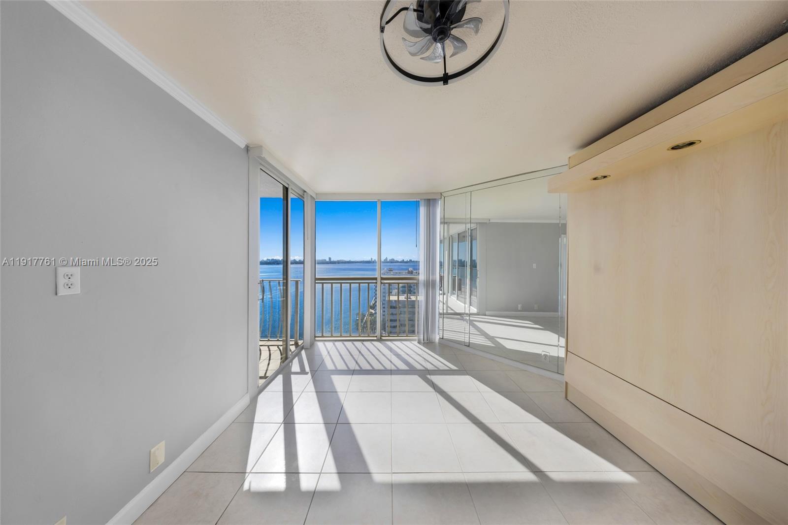 THE GRANDVIEW PALACE COND - Residential Lease