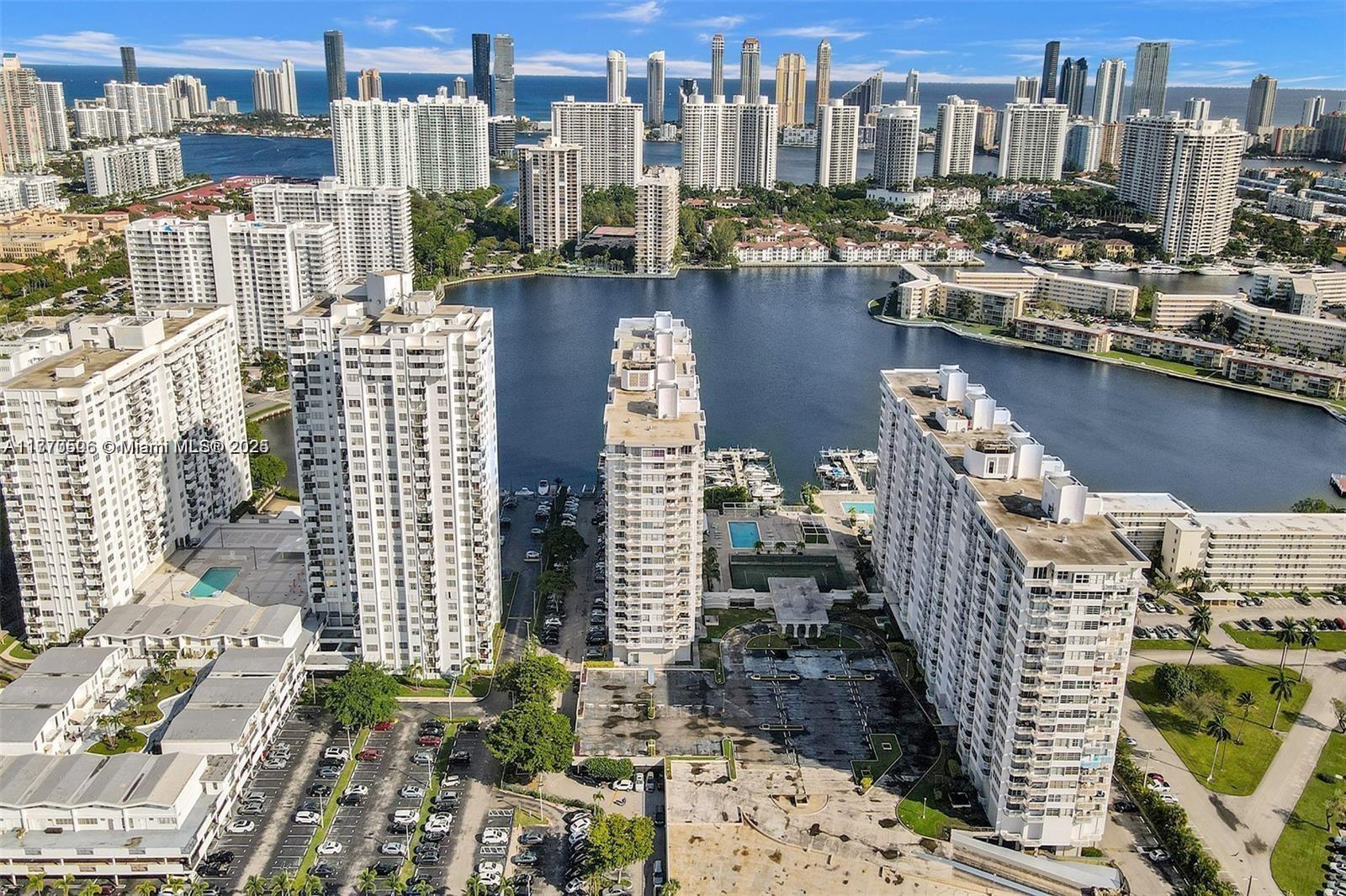 18051 Biscayne Blvd 1804
