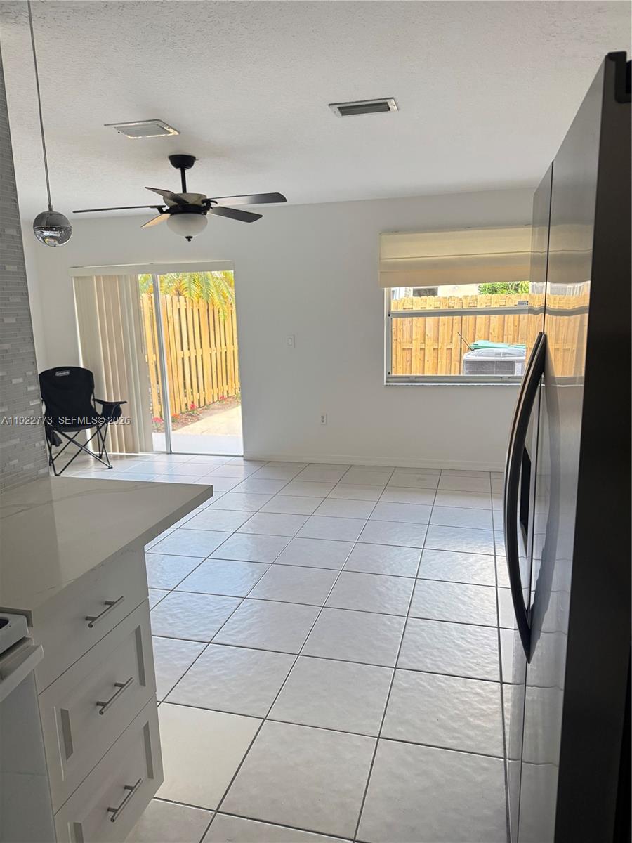 PARK PLACE AT KINGS MEADO - Residential