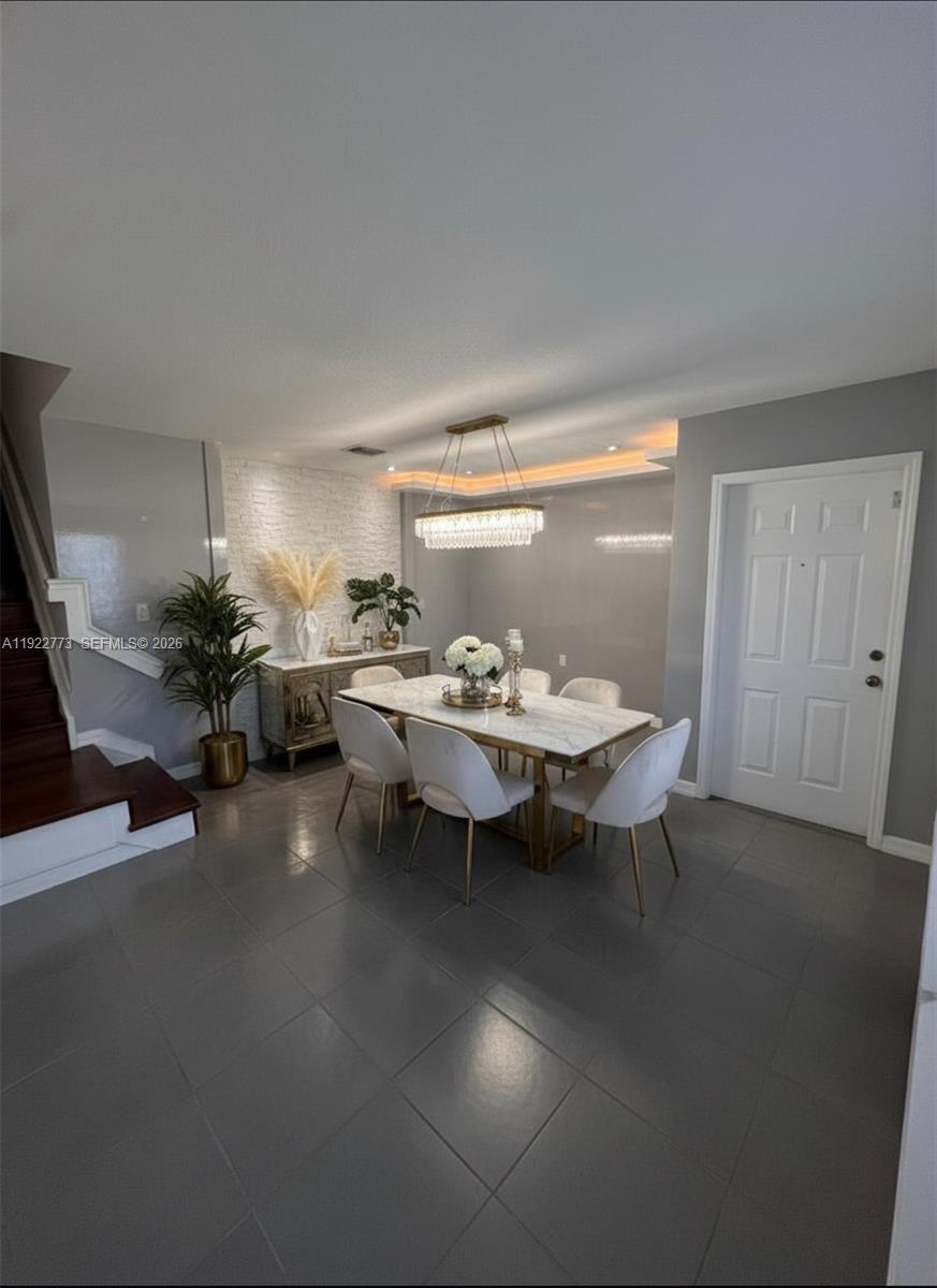 PARK PLACE AT KINGS MEADO - Residential