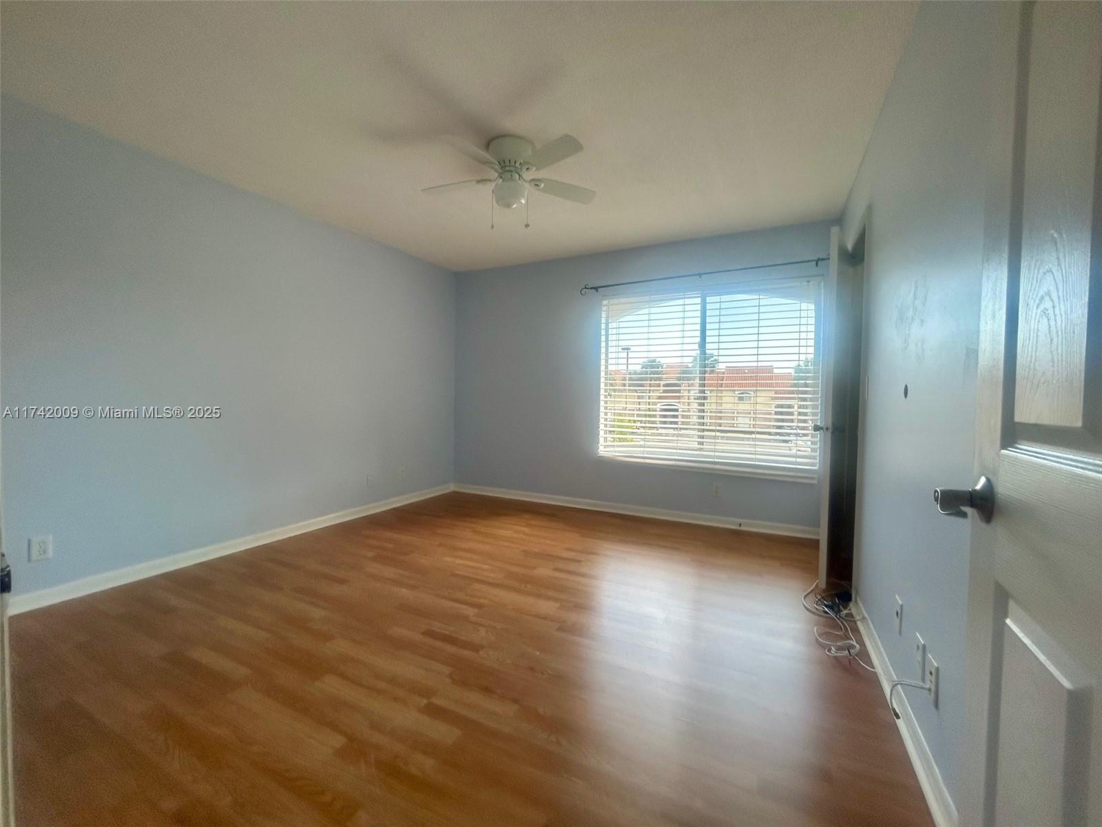 CASABLANCA ISLES CONDO - Residential