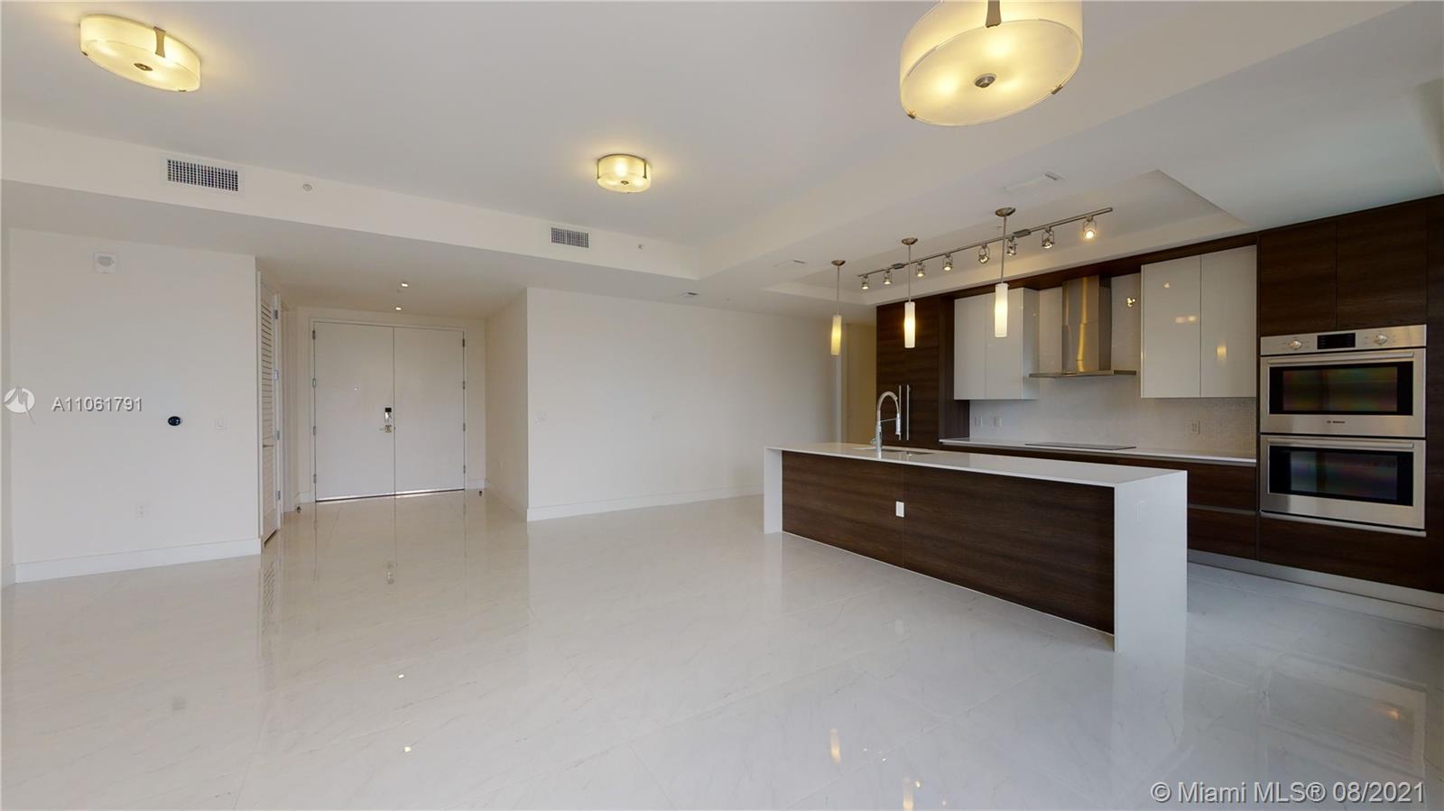 MERRICK MANOR CONDO - Residential