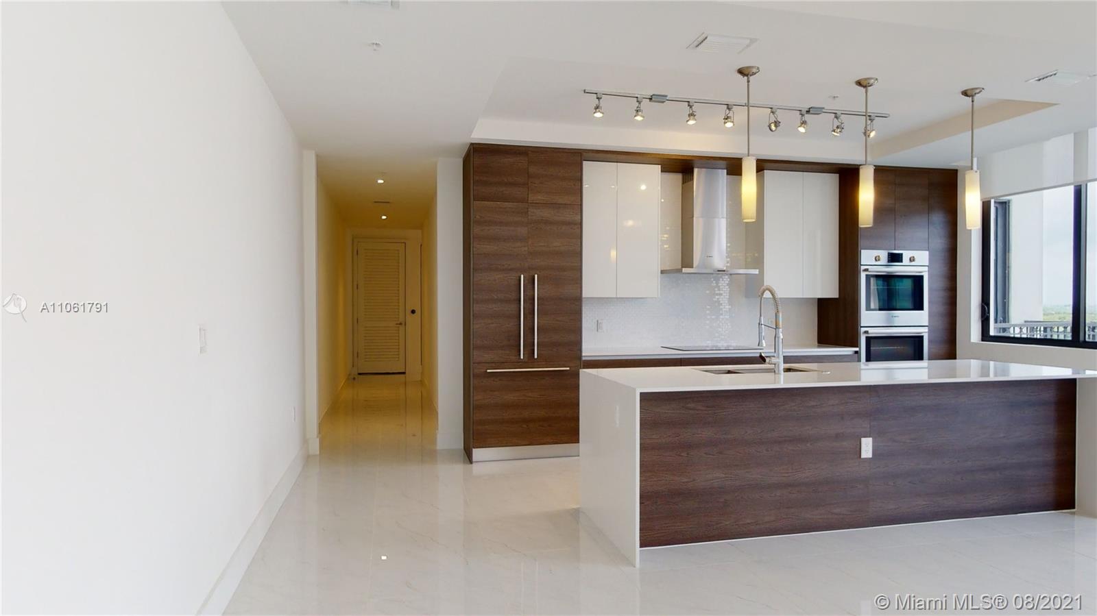 MERRICK MANOR CONDO - Residential