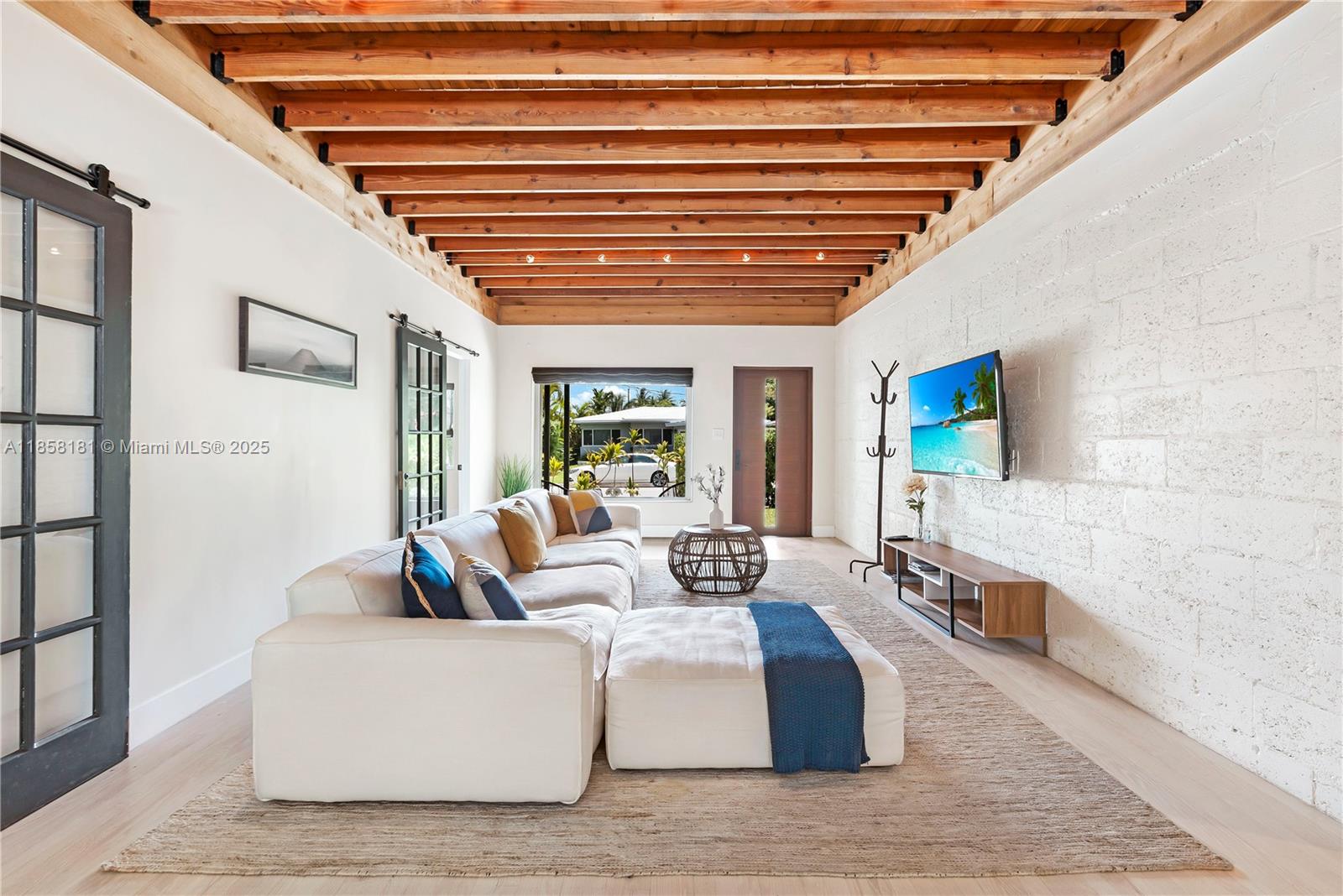 ALTOS DEL MAR NO 4 - Residential Lease