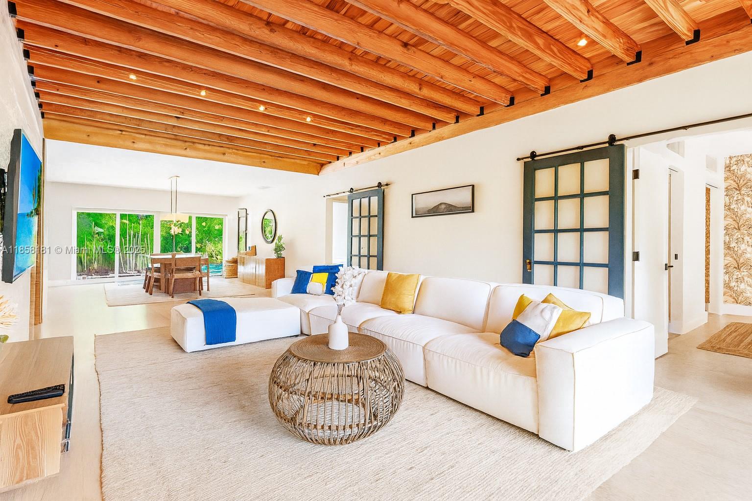 ALTOS DEL MAR NO 4 - Residential Lease