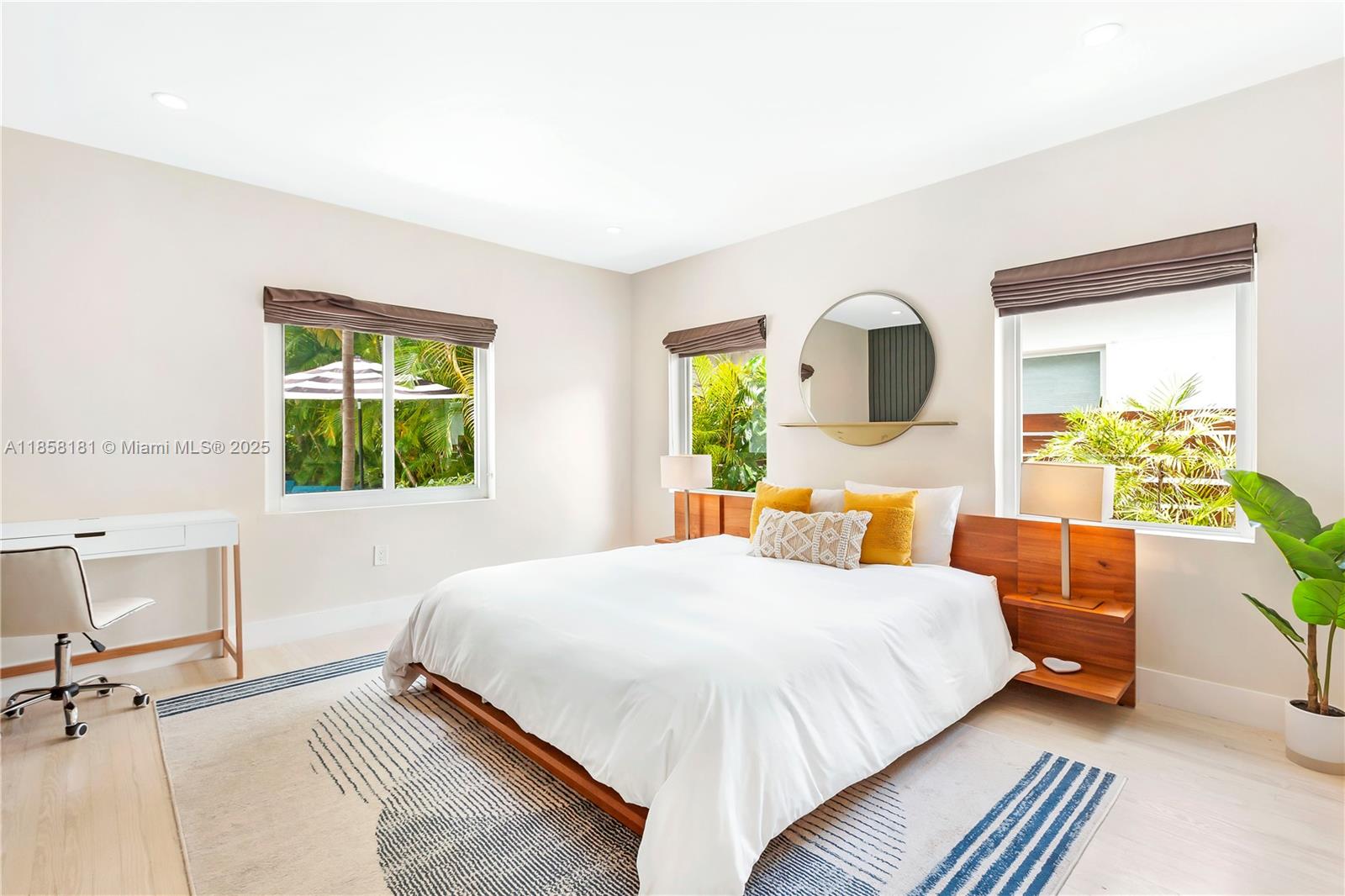 ALTOS DEL MAR NO 4 - Residential Lease