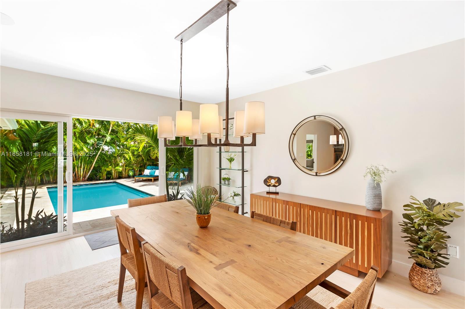 ALTOS DEL MAR NO 4 - Residential Lease