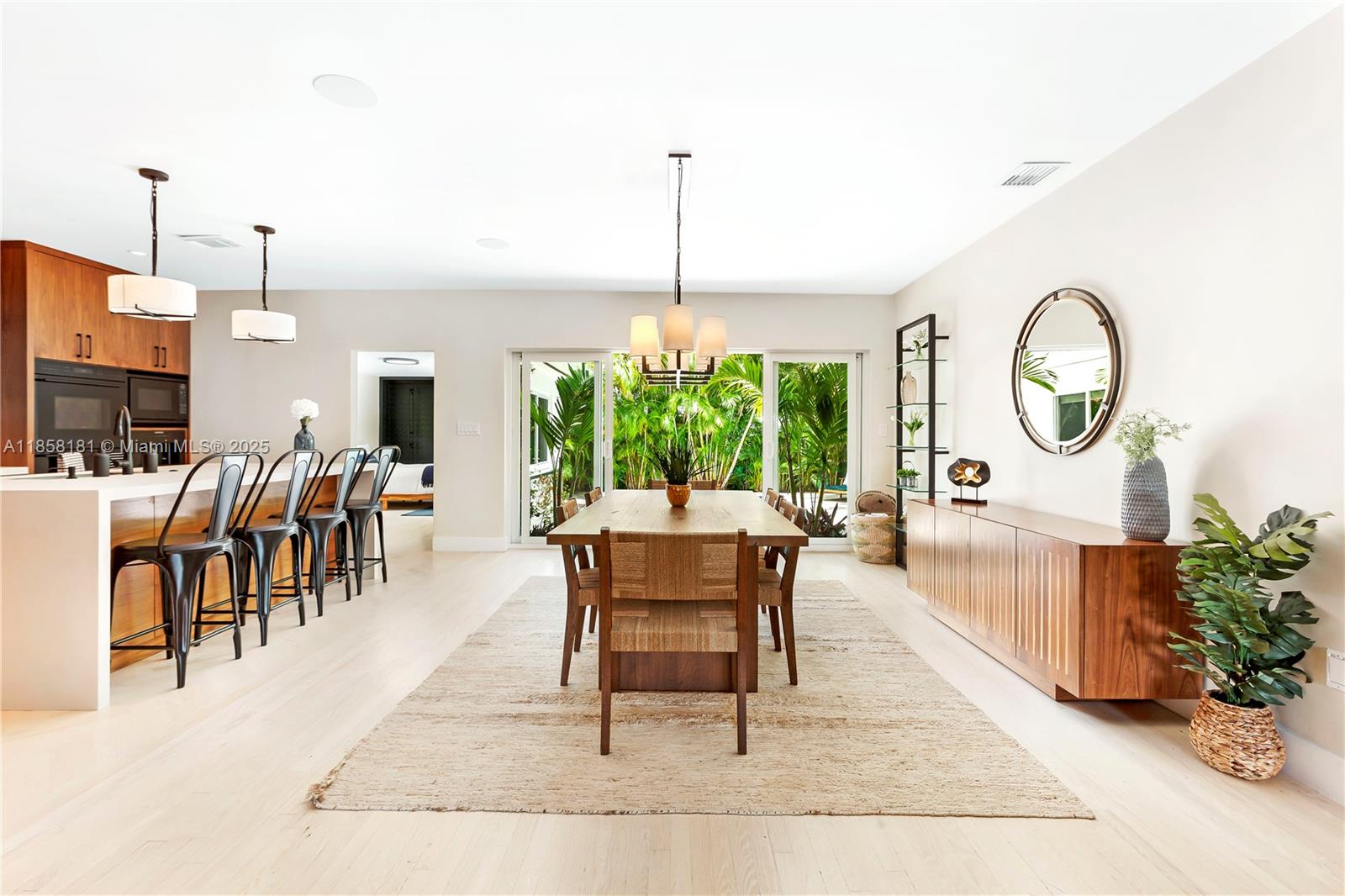 ALTOS DEL MAR NO 4 - Residential Lease