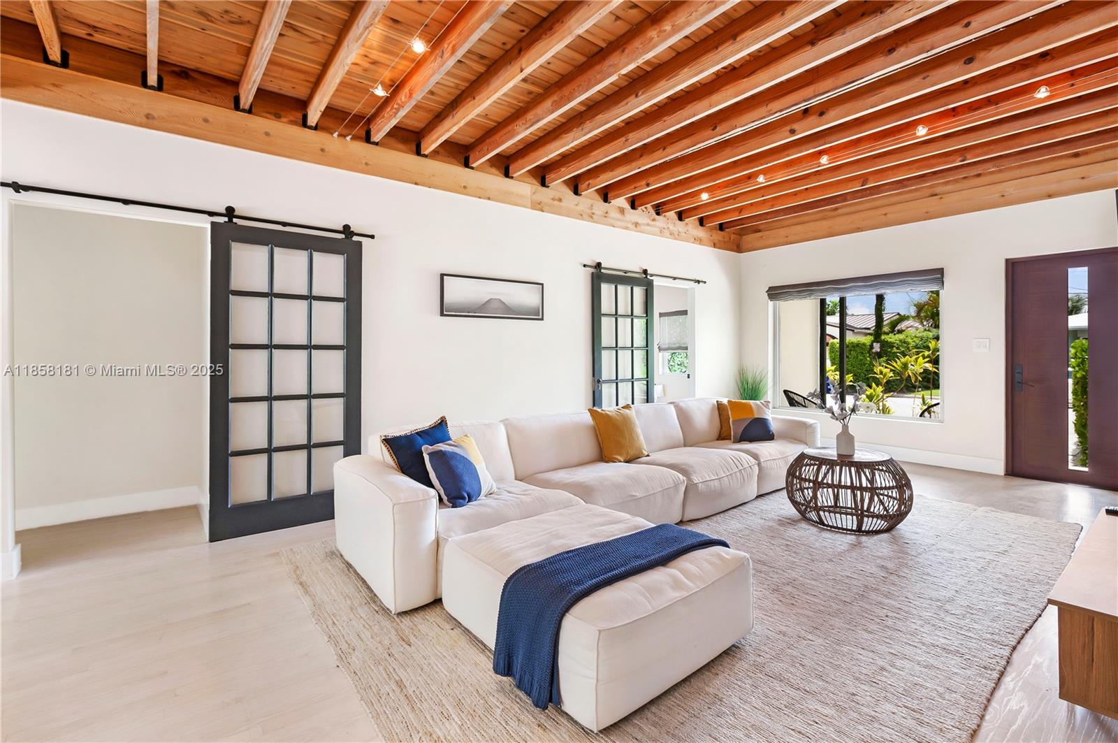 ALTOS DEL MAR NO 4 - Residential Lease