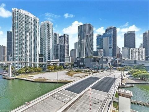 350 S Miami Ave 2105 Miami FL 33130