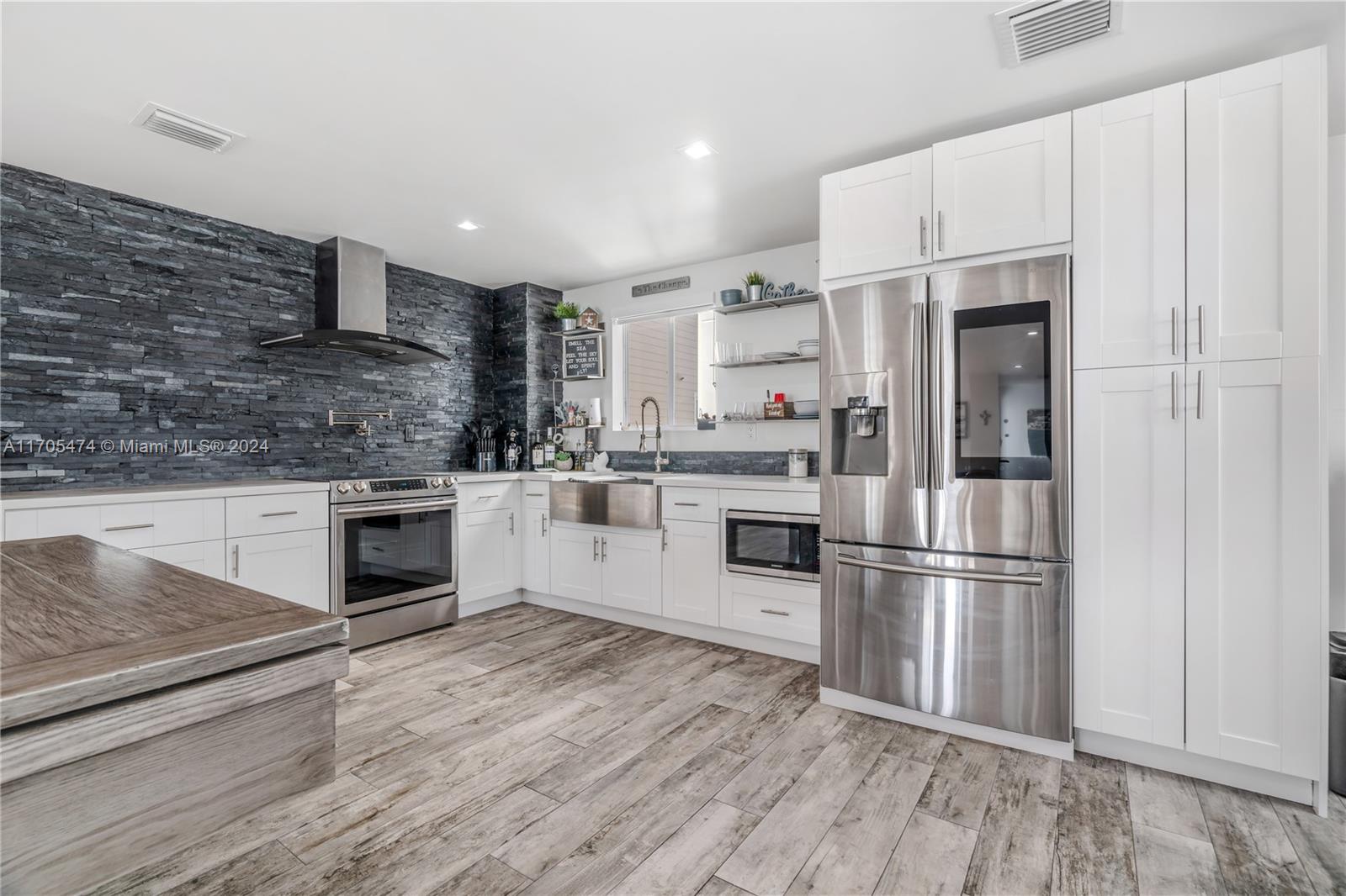 KEY LARGO OCEAN RESORT CO - Residential