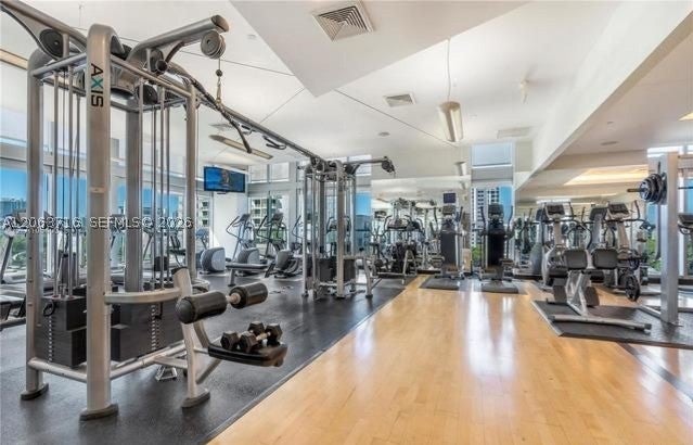 1111 SW 1st Ave 3014-N