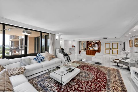 10175 Collins Ave 806 Bal Harbour FL 33154