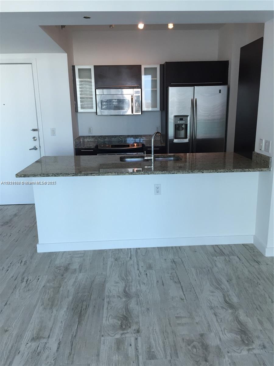 Rental Property at 951 Brickell Ave 2403, Miami, Broward County, Florida - Bedrooms: 1 
Bathrooms: 1  - $3,150 MO.