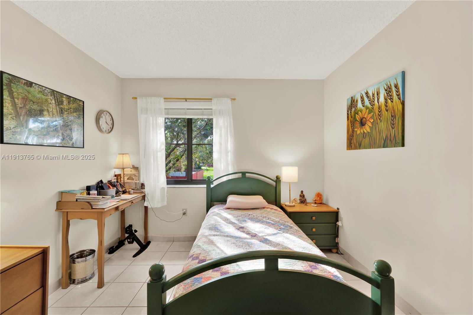 TERRANOVA CONDO #6 - Residential