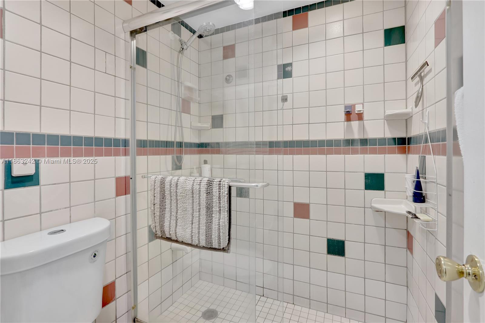 GARDEN OF KENDALL CONDO N - Residential