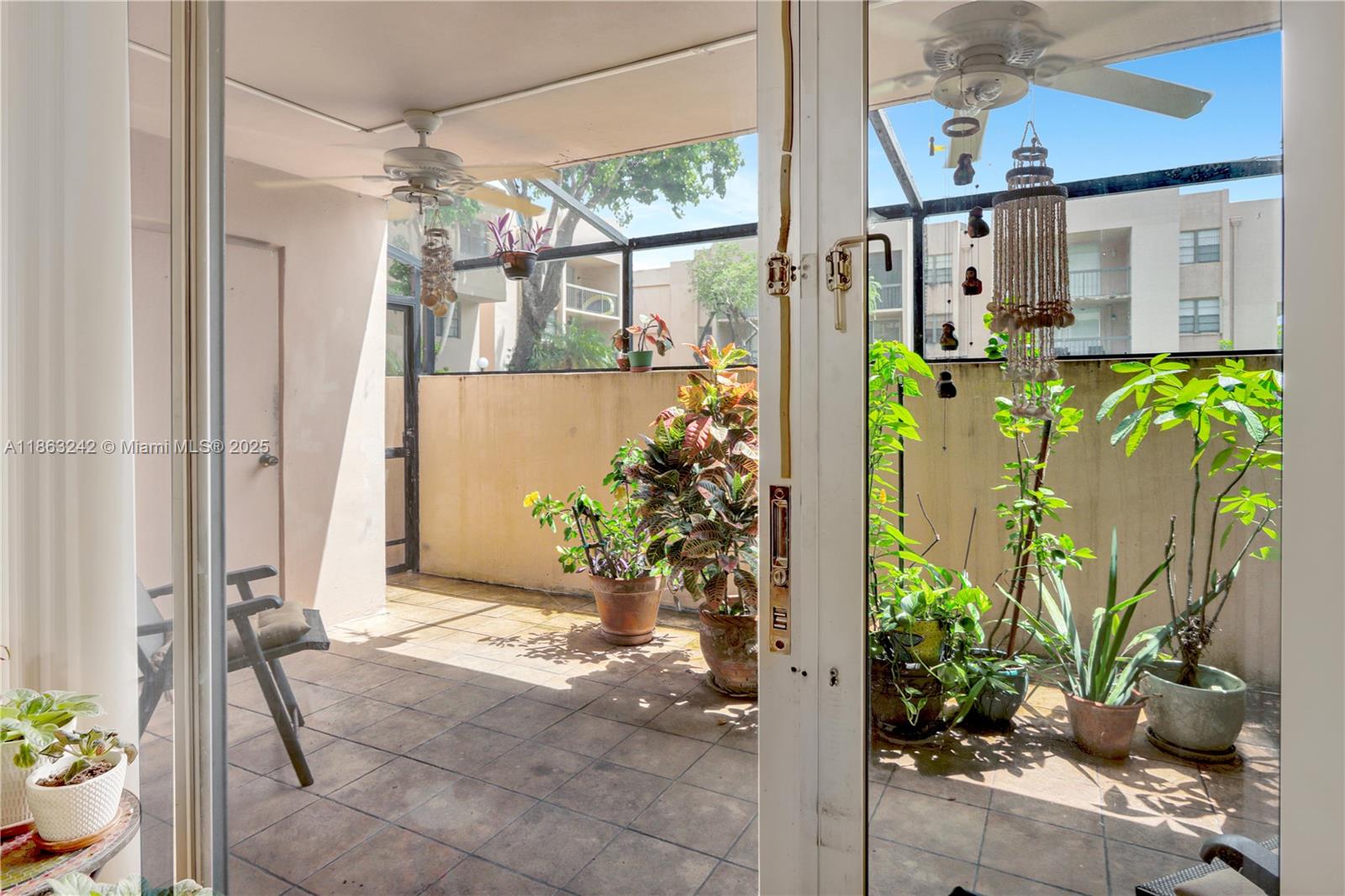 GARDEN OF KENDALL CONDO N - Residential