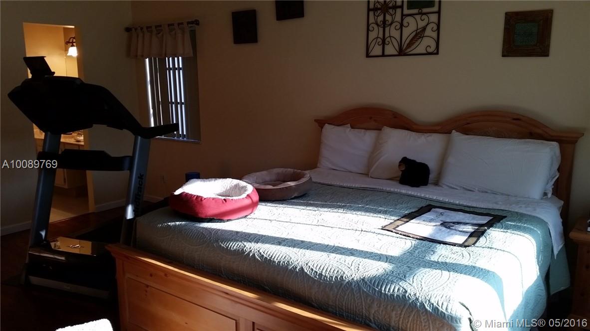 Falcons Lea 128-6 B - Residential