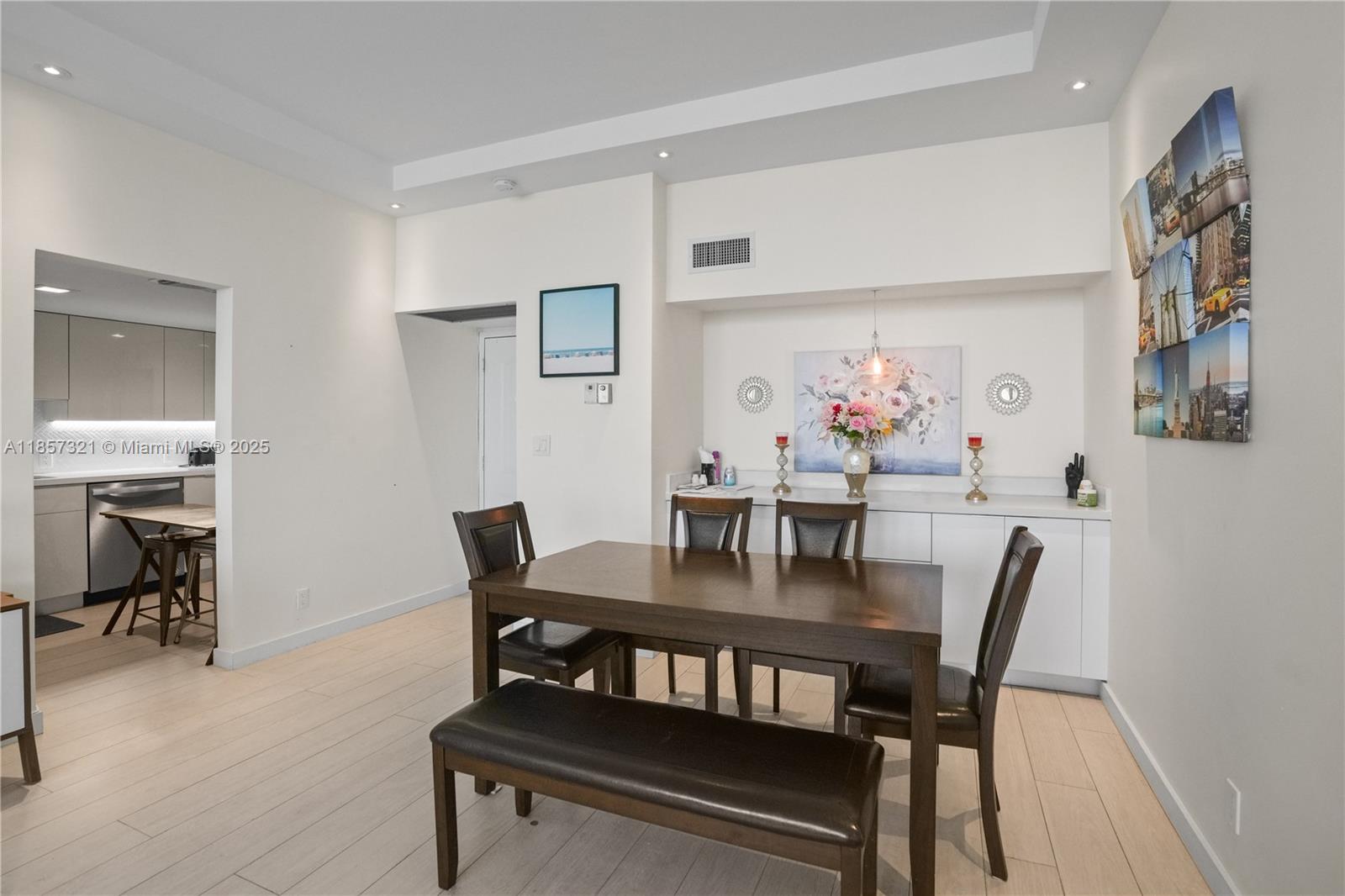 ARLEN HOUSE EAST CONDO - Residential Lease