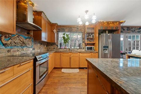 Photo of 3260 Lakeview Dr, Pompano Beach, FL 33062 (MLS # A11871070)