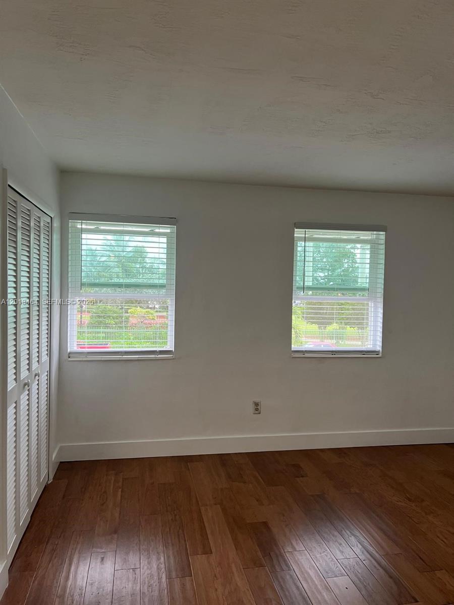 FLAMINGO LAKE - Residential Lease