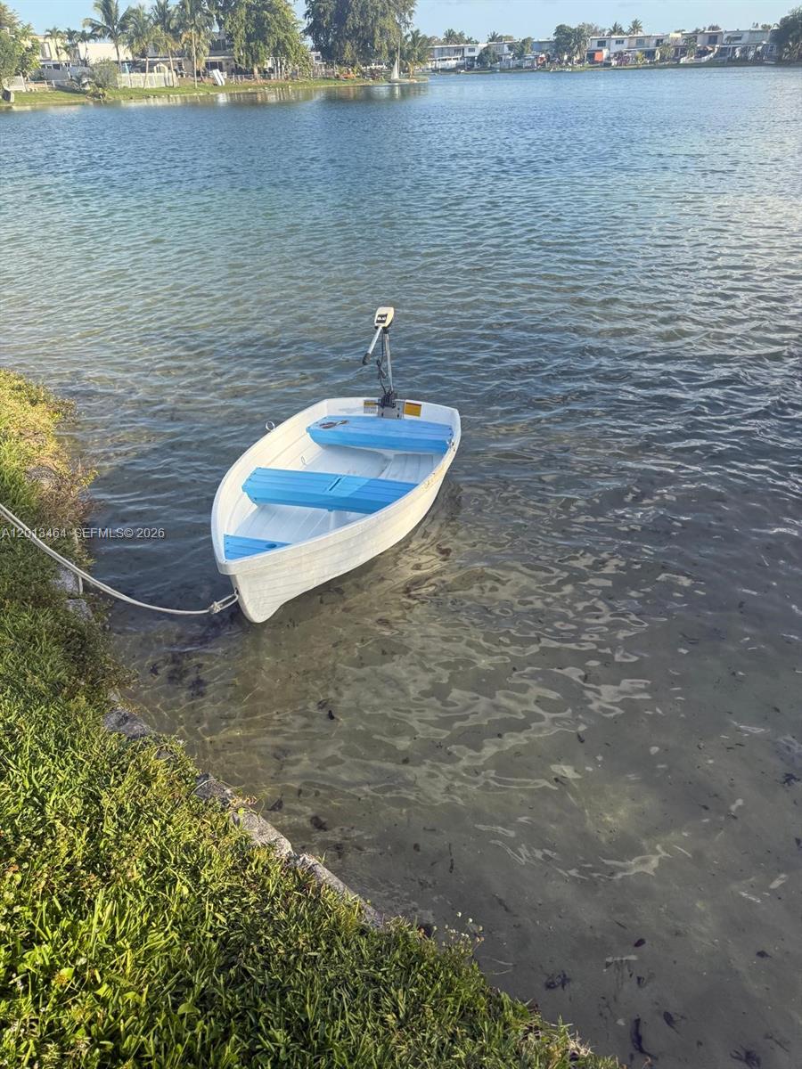FLAMINGO LAKE - Residential Lease