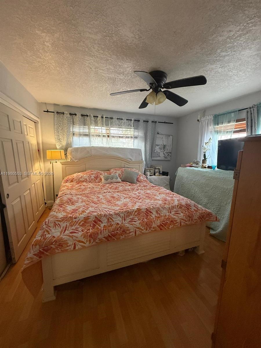 MIRACLE MANOR 3RD ADDN - Residential