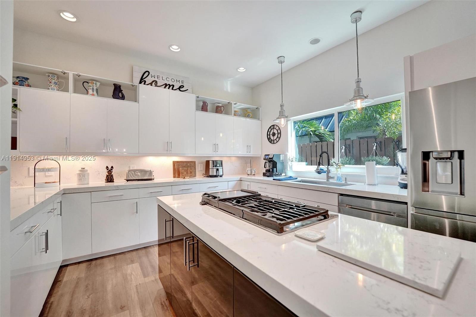 COLEE HAMMOCK - Residential