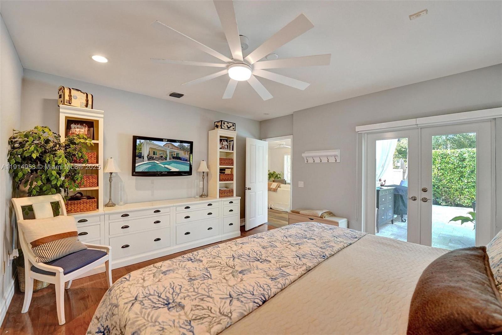 COLEE HAMMOCK - Residential