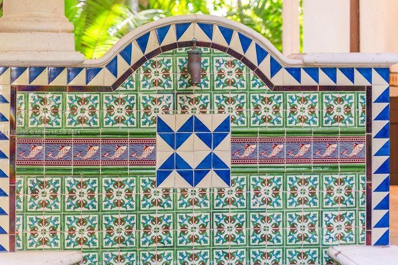 SNAPPER CREEK LAKES SUB - Residential