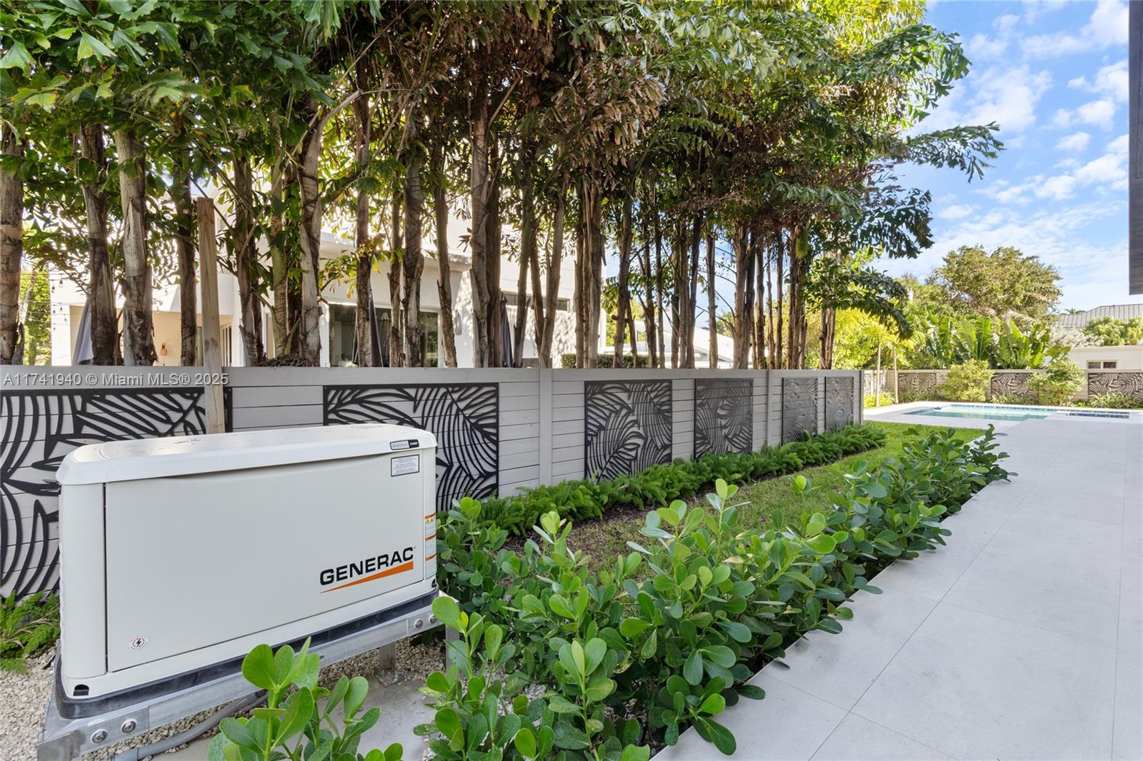 RIO VISTA ISLES - Residential Lease