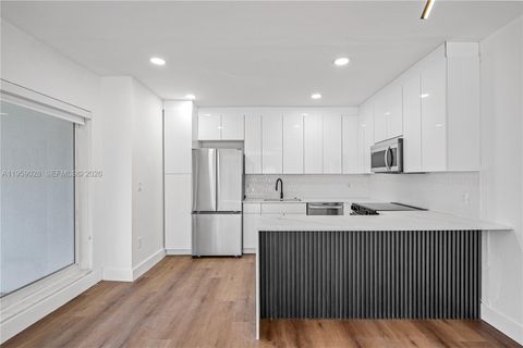 3661 NE 170th St 2 North Miami Beach FL 33160