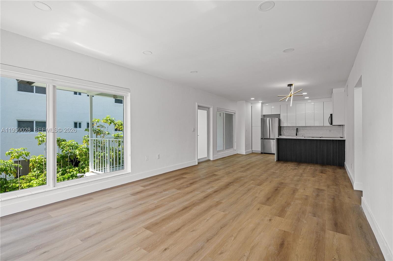 EASTERN SHORES 2ND ADDN - Residential Lease